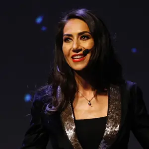 Mouna Esmaeilzadeh