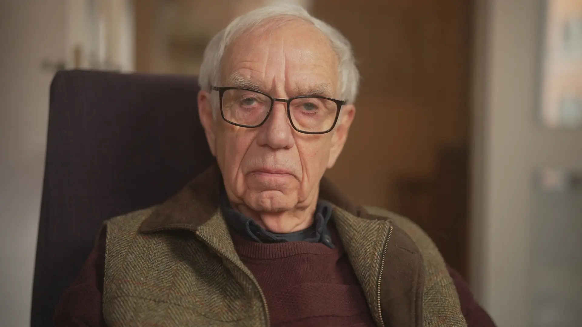 Jan Olsson - <p data-start="399" data-end="571">Tidigare polis och chef för gärningsmannaprofilgruppen som delar unika insikter från några av Sveriges mest uppmärksammade kriminalfall.</p>