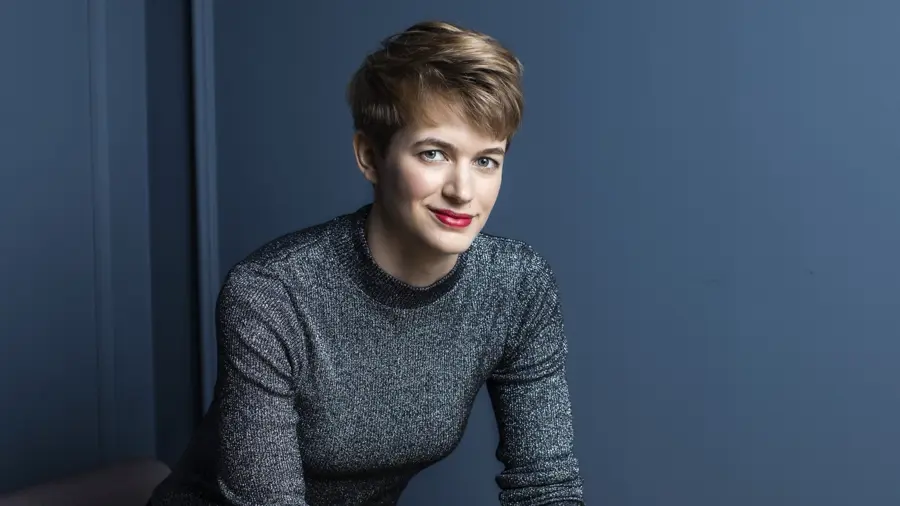 Siri Helle