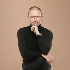 Ari Riabacke