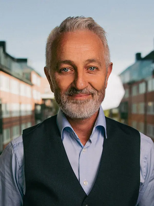 Malcolm Larri
