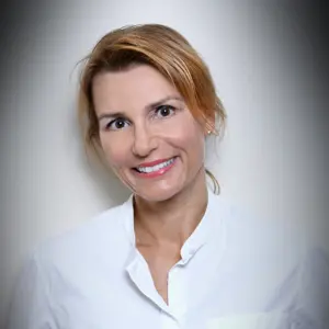 Nathalie Helm