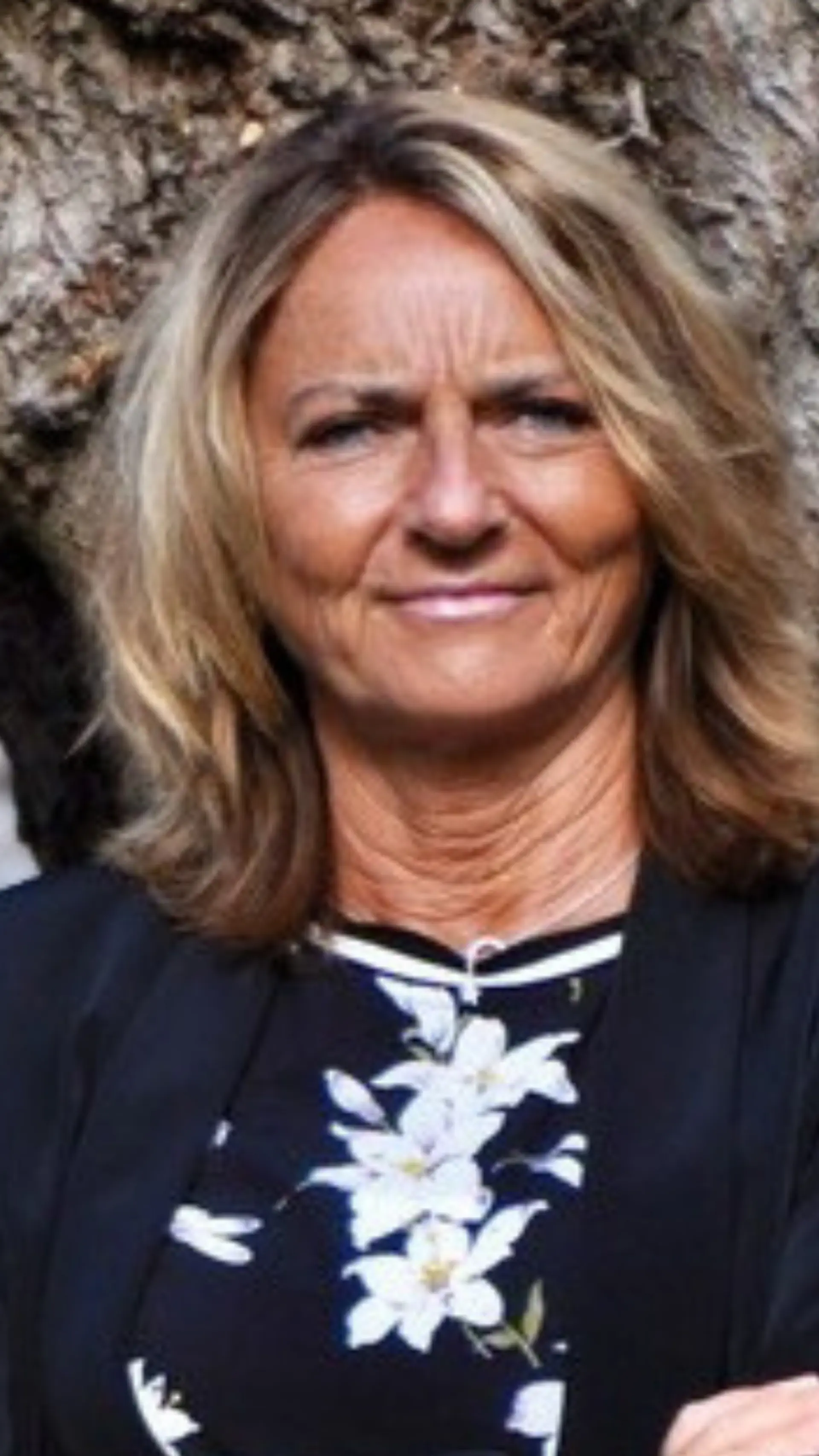 Jeanette Larsson - <p data-start="232" data-end="374">Jeanette Larsson inspirerar med verkliga berättelser om civilkurage, mod och värdegrund från 25 år inom polisen</p>