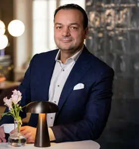 Shervin Razani