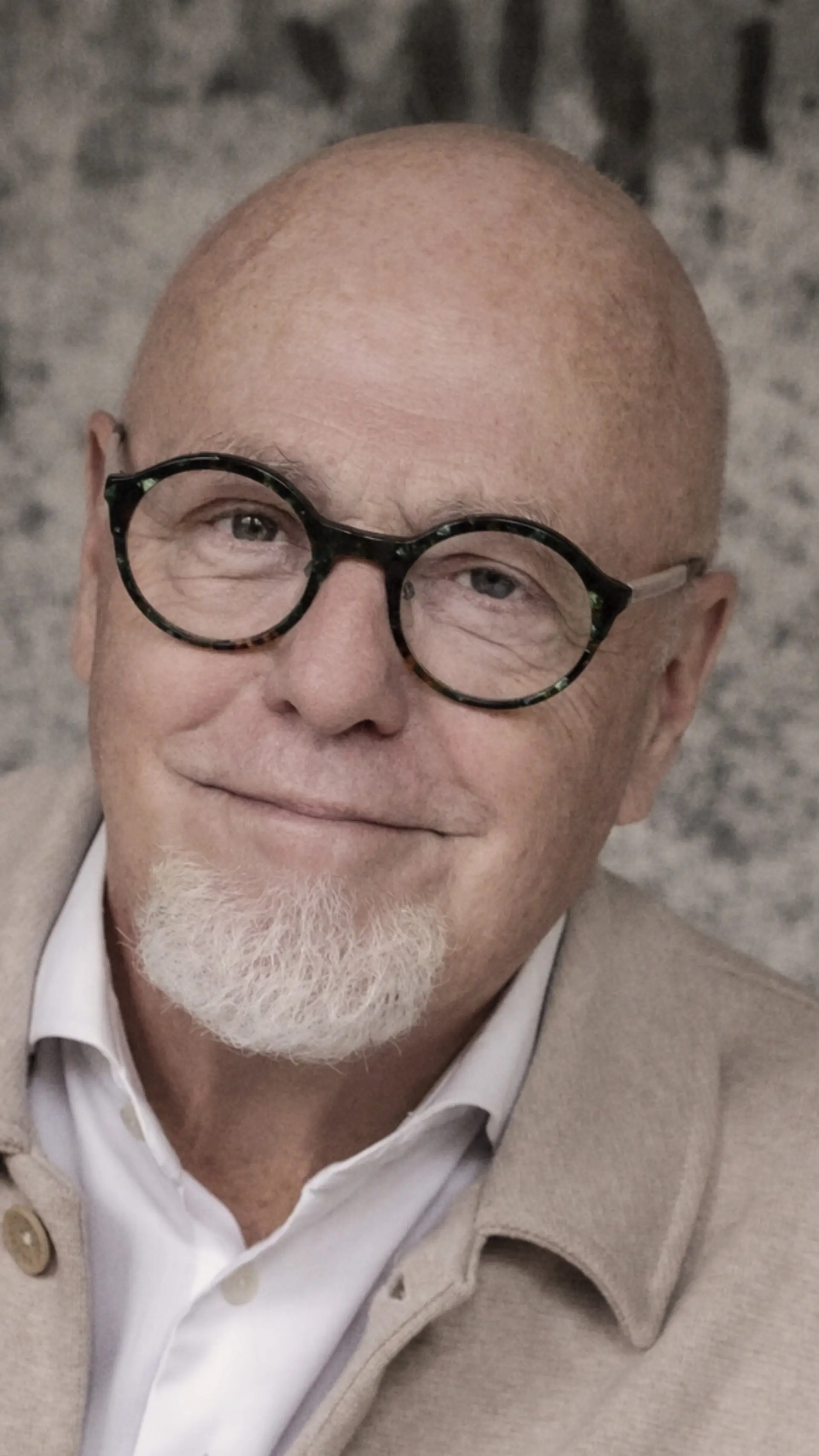 Per Furumo - <p data-start="380" data-end="541">När AI tar större plats blir den mänskliga rösten avgörande. Per Furumo visar hur retorik, röst och närvaro skapar verkligt genomslag.</p>