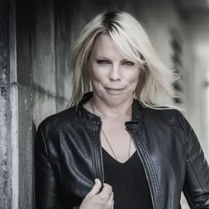 Caroline Engvall