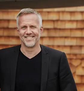 Anders Ribba - Anders Ribba delar erfarenheter från entreprenörskap, ledarskap och personlig utveckling med värme, humor och konkreta insikter