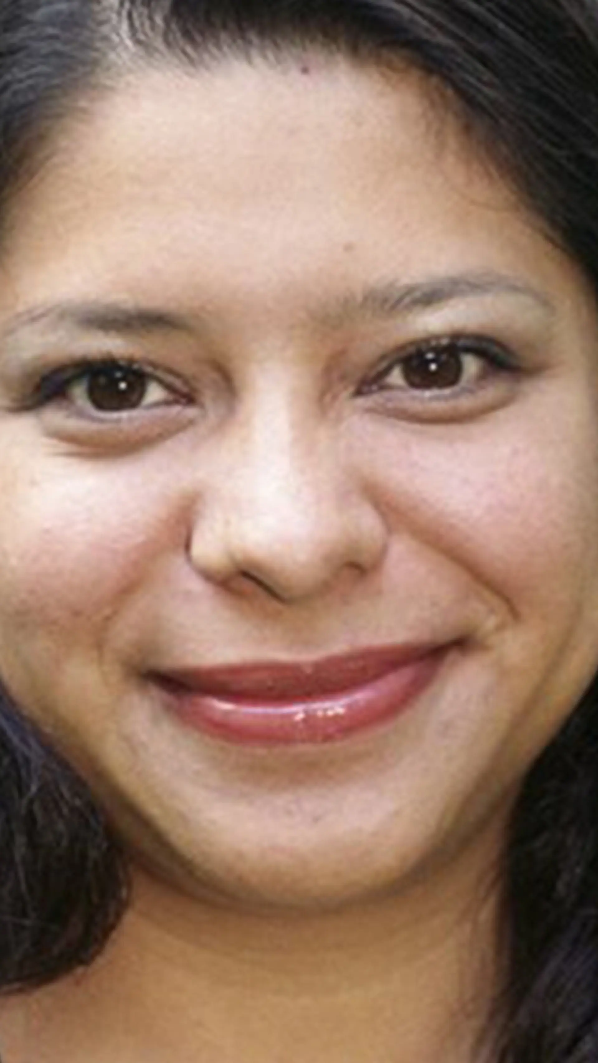 Edna Eriksson - <div class="flex flex-col text-sm pb-25">
<div class="text-base my-auto mx-auto pb-10 [--thread-content-margin:--spacing(4)] @w-sm/main:[--thread-content-margin:--spacing(6)] @w-lg/main:[--thread-content-margin:--spacing(16)] px-(--thread-content-margin)">
<div class="[--thread-content-max-width:40rem] @w-lg/main:[--thread-content-max-width:48rem] mx-auto max-w-(--thread-content-max-width) flex-1 group/turn-messages focus-visible:outline-hidden relative flex w-full min-w-0 flex-col agent-turn">
<div class="flex max-w-full flex-col grow">
<div class="min-h-8 text-message relative flex w-full flex-col items-end gap-2 text-start break-words whitespace-normal [.text-message+&amp;]:mt-1" data-message-author-role="assistant" data-message-id="388cc941-c536-4e06-ba22-0d57a75b2de4" data-message-model-slug="gpt-5-2">
<div class="flex w-full flex-col gap-1 empty:hidden first:pt-[1px]">
<div class="markdown prose dark:prose-invert w-full wrap-break-word light markdown-new-styling">
<p data-start="61" data-end="173" data-is-last-node="" data-is-only-node="">Föreläsare som ger nya perspektiv på jämställdhet och verklig mångfald i arbetslivet</p>
</div>
</div>
</div>
</div>
<div class="z-0 flex min-h-[46px] justify-start"></div>
<div class="mt-3 w-full empty:hidden">
<div class="text-center"></div>
</div>
</div>
</div>
</div>
<div class="pointer-events-none h-px w-px absolute bottom-0" aria-hidden="true" data-edge="true"></div>