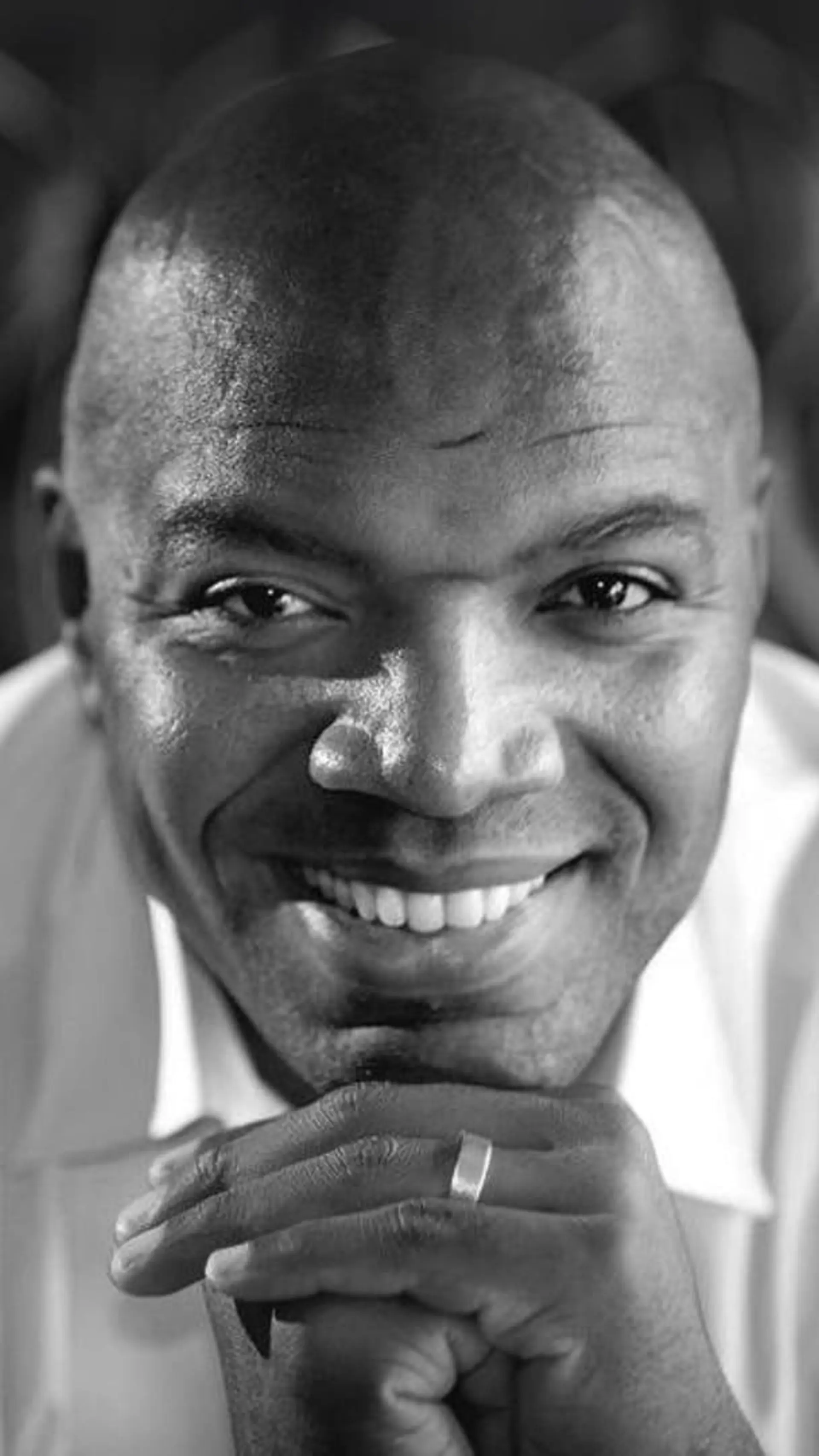 Manuel Knight - <p data-start="280" data-end="454">Motivationstalare som visar hur ledare och team kan prestera under press och skapa en kultur där människor når sin fulla potential.</p>