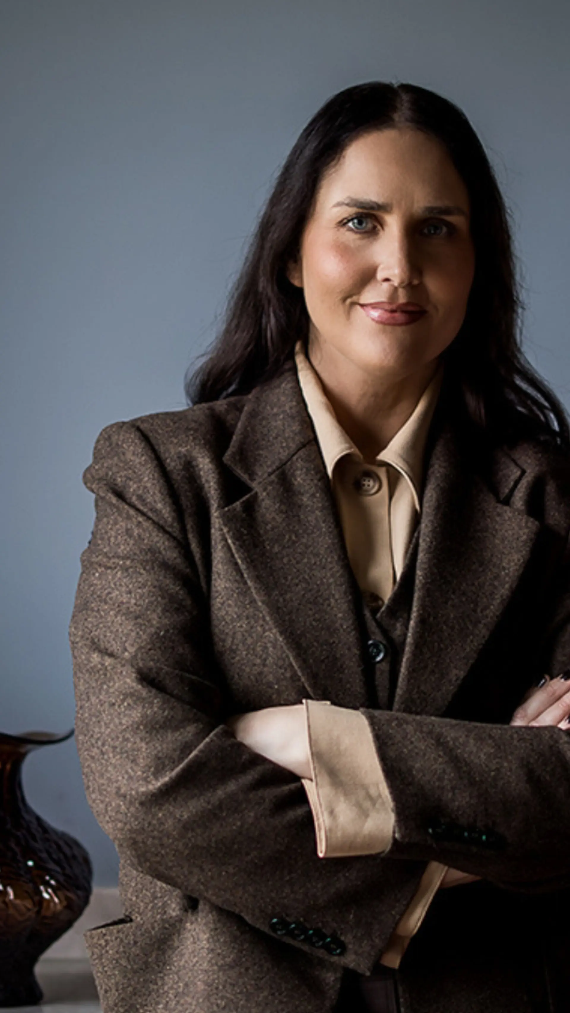 Linn Solstad - <p data-start="242" data-end="389">Linn Solstad inspirerar människor att våga mer i sitt uttryck, sitt hem och sitt liv genom mod, kreativitet och närvaro.</p>