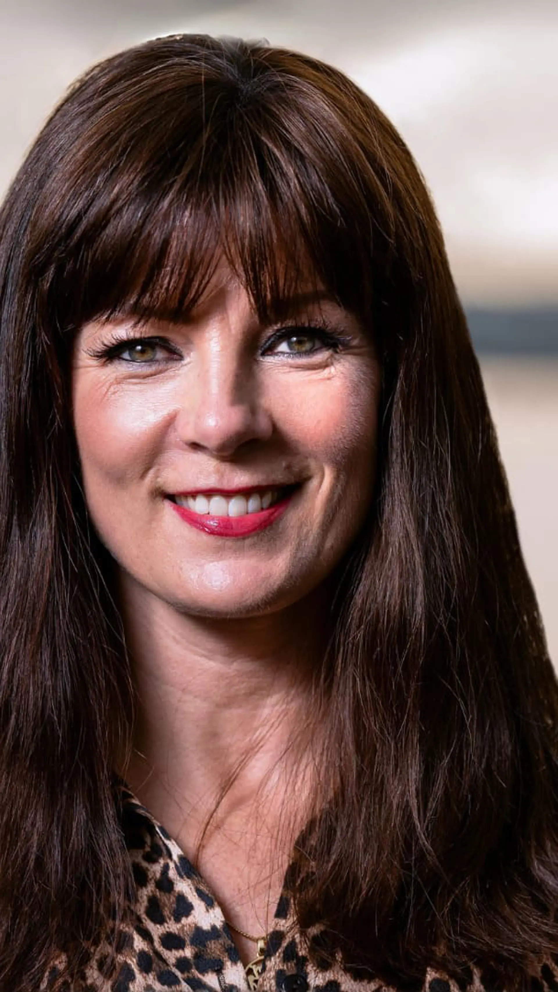 Maria Dufva - <p data-start="295" data-end="466">Kriminologen Maria Dufva ger skolor och föräldrar kunskap om nätsäkerhet, droger, samtycke och unga relationer i en digital tid.</p>