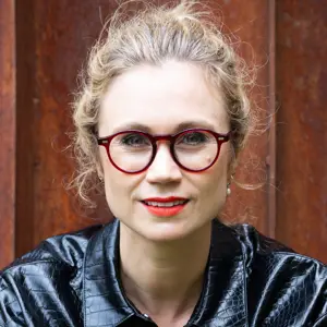 Judith Wolst