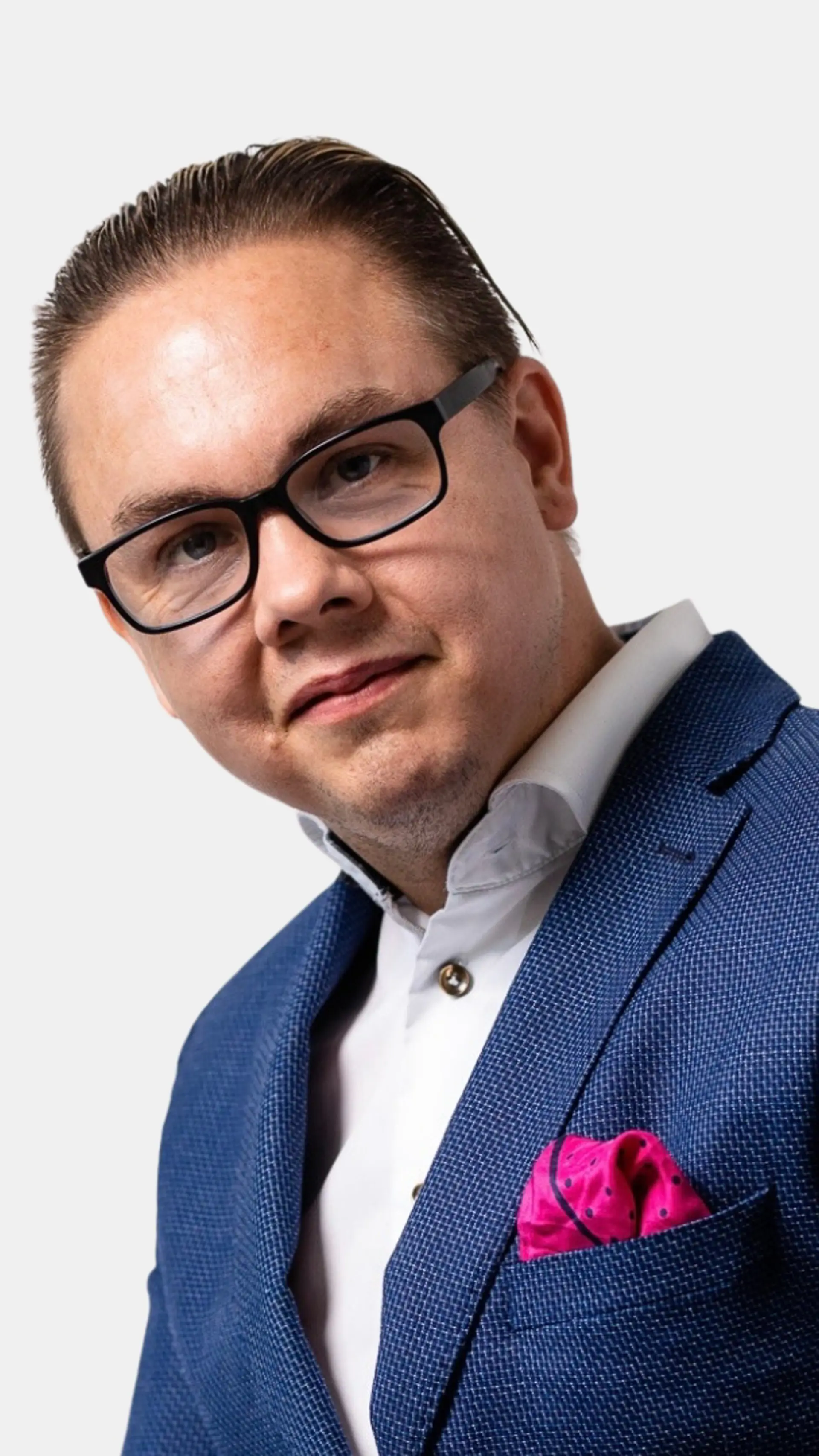 Tommy Mäkelä - <p data-start="281" data-end="448">Inspirerande föreläsare som förvandlar utmaningar till styrkor och skapar engagemang, mod och utveckling i organisationer.</p>