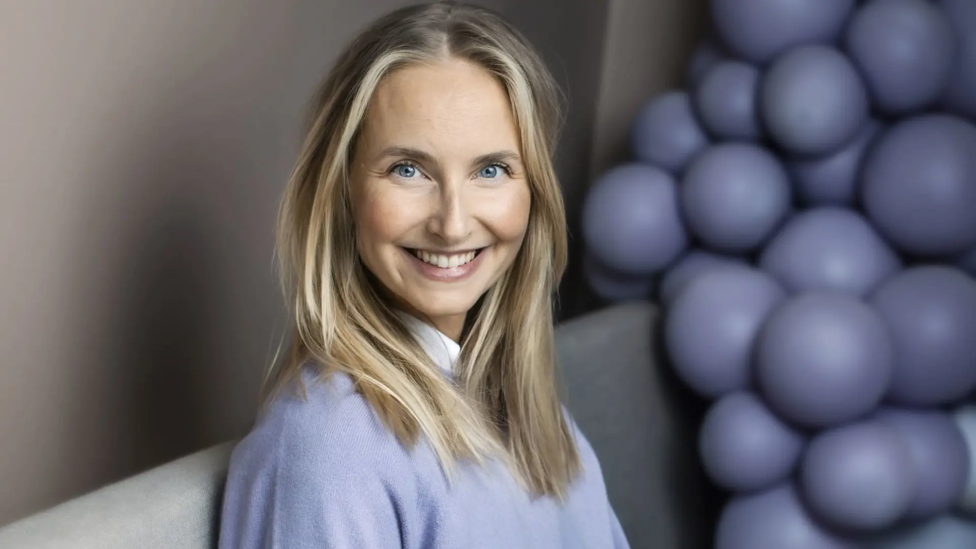 Katarina Blom - <p>Katarina Blom ger er verktygen för ökat välbefinnande, engagemang och starkare relationer på arbetsplatsen.</p>