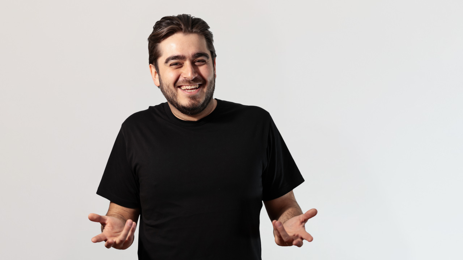 Tomas Kaminski - <p data-start="204" data-end="416">Tomas Kaminski är en karismatisk komiker och föreläsare från Malmö som med snabb improvisation, värme och träffsäker humor engagerar varje publik och skapar både skratt och eftertanke.</p>