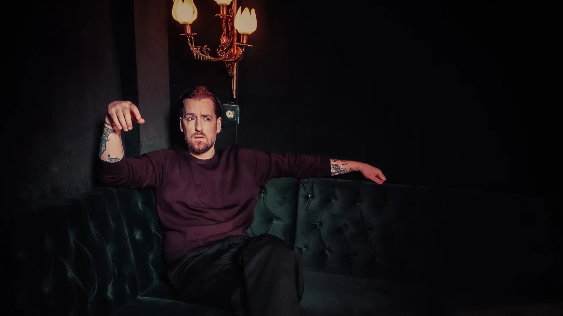 Nisse Hallberg - <p>Nisse Hallberg bjuder på personlig standup, skarp humor och berättelser som får publiken att både skratta och känna igen sig</p>