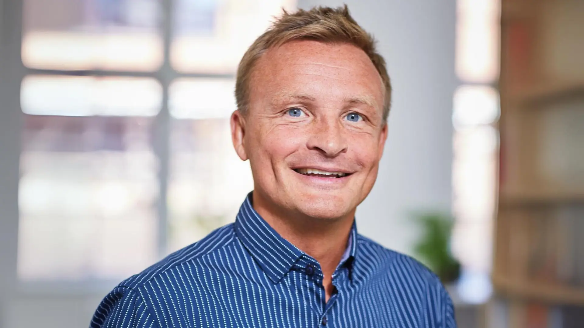 Jan Bylund - <p data-start="175" data-end="316">Jan Bylund levererar humor, skärpa och energi som lyfter hela eventet och skapar engagemang från start till slut</p>