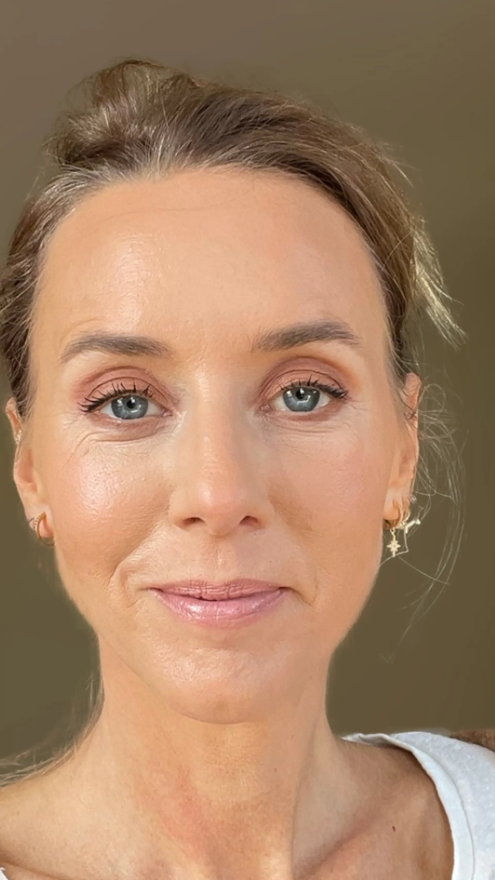 Frida Garell - <p data-start="270" data-end="453">Frida Garell är barnmorska och föreläsare som ger vuxna kunskap och verktyg för att förstå ungdomar och prata om relationer, sex och mående</p>