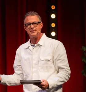 Mårten Westlund - Lär dig kommunicera och leda under press med prisbelönta kommunikatören Mårten Westlund