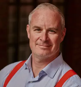 Hasse Olsson - 






Raka sanningar om försäljning som utmanar invanda arbetssätt och ger dig verktyg att skapa bättre affärer och tydliga resultat direkt.







