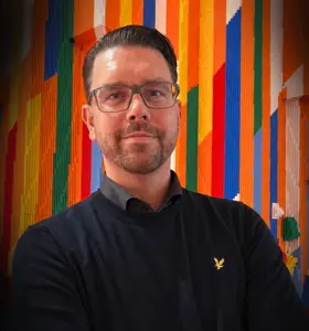 Anders Nilsson - Anders Nilsson skapar engagemang, samsyn och nya perspektiv genom LEGO® Serious Play® inom strategi, innovation och utveckling