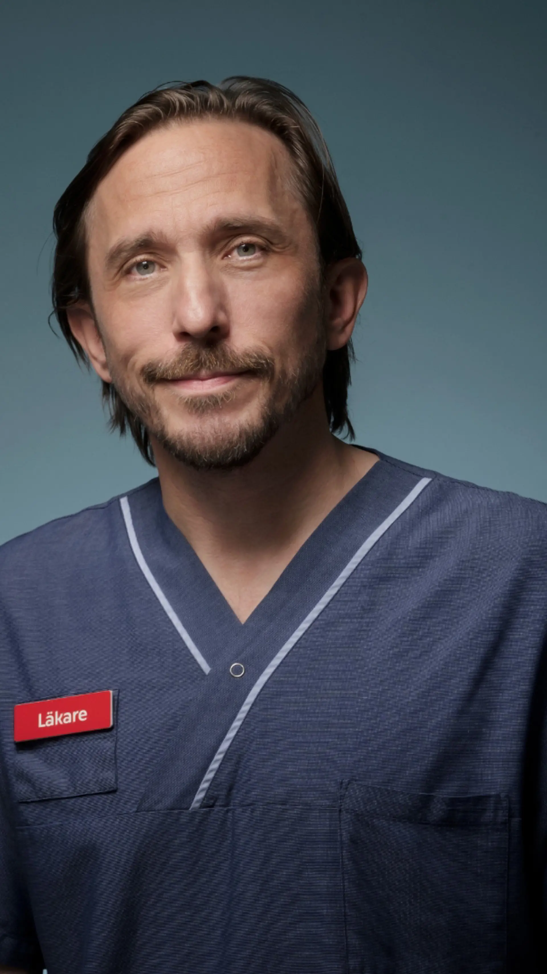 Jesper Salén - <p data-start="244" data-end="408">Läkare, författare och tidigare skådespelare som föreläser om hälsa, stress och hur vi skapar hållbar prestation i livet</p>