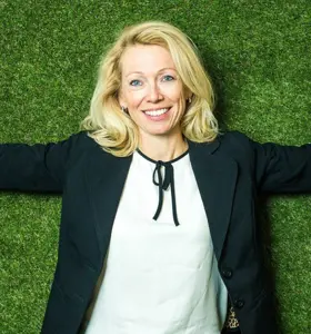 Heléne Lidström - Heléne Lidström inspirerar till nya arbetssätt som frigör kreativitet och skapar resultat i den digitala arbetsmiljön