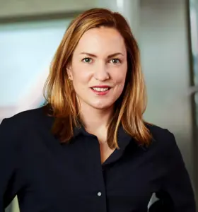 Sofie Perslow - Sofie Perslow visar hur AI och data omsätts i affärsresultat, med praktiska råd som fungerar i stora organisationer.