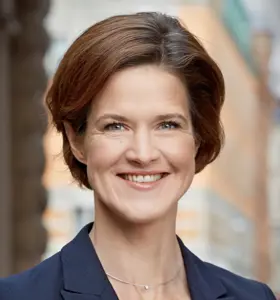 Anna Kinberg Batra - Tidigare partiledare, rådgivare och författare som ger nya perspektiv på ledarskap, förändring och beslutsfattande i en komplex omvärld