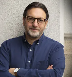 Daniel Schatz - Daniel Schatz ger nya perspektiv på geopolitik, säkerhetspolitik och internationella händelser som formar Sveriges framtid