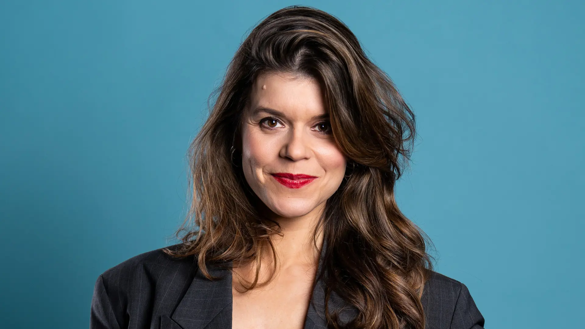 Emma Molin - <p>Emma Molin är en uppskattad konferencier och programledare med humor, skärpa och gedigen erfarenhet från scen, radio och TV</p>