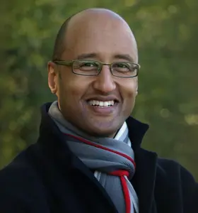 Emmanuel Ezra