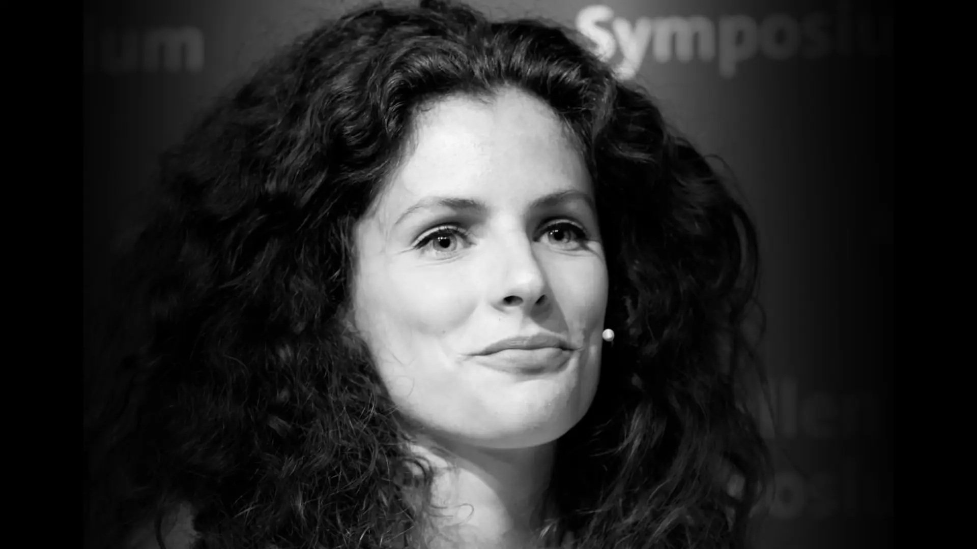 Märtha Rehnberg - <p data-start="284" data-end="480">Inspirerande föreläsare om innovation, digitalisering och exponentiell teknologi som hjälper ledare att se nya möjligheter i en snabbt föränderlig värld.</p>