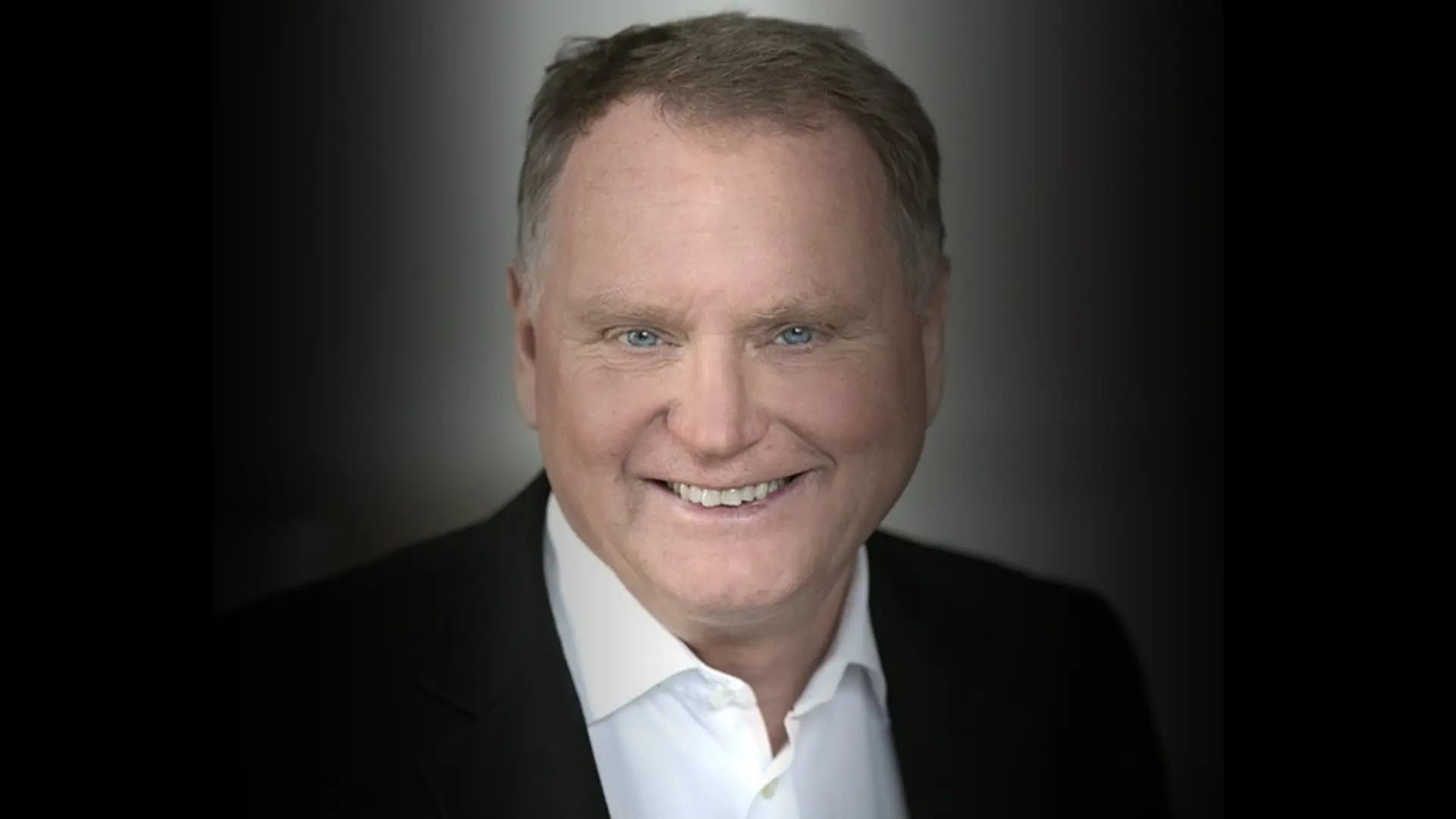 Mikael Wallteg - <p data-start="261" data-end="439">Inspireras av Mikael Wallteg och hans värderingsbaserade ledarskap som förvandlade Systembolaget till ett av Sveriges mest uppskattade serviceföretag.</p>