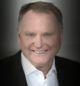 Mikael Wallteg - Inspireras av Mikael Wallteg och hans värderingsbaserade ledarskap som förvandlade Systembolaget till ett av Sveriges mest uppskattade serviceföretag.