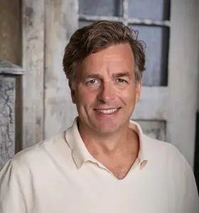 Christopher Wollter