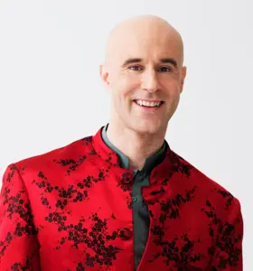 Mark Levengood - Mark Levengood förenar humor, värme och klarsynthet i föreläsningar om livet, förändring och samtidens krav.