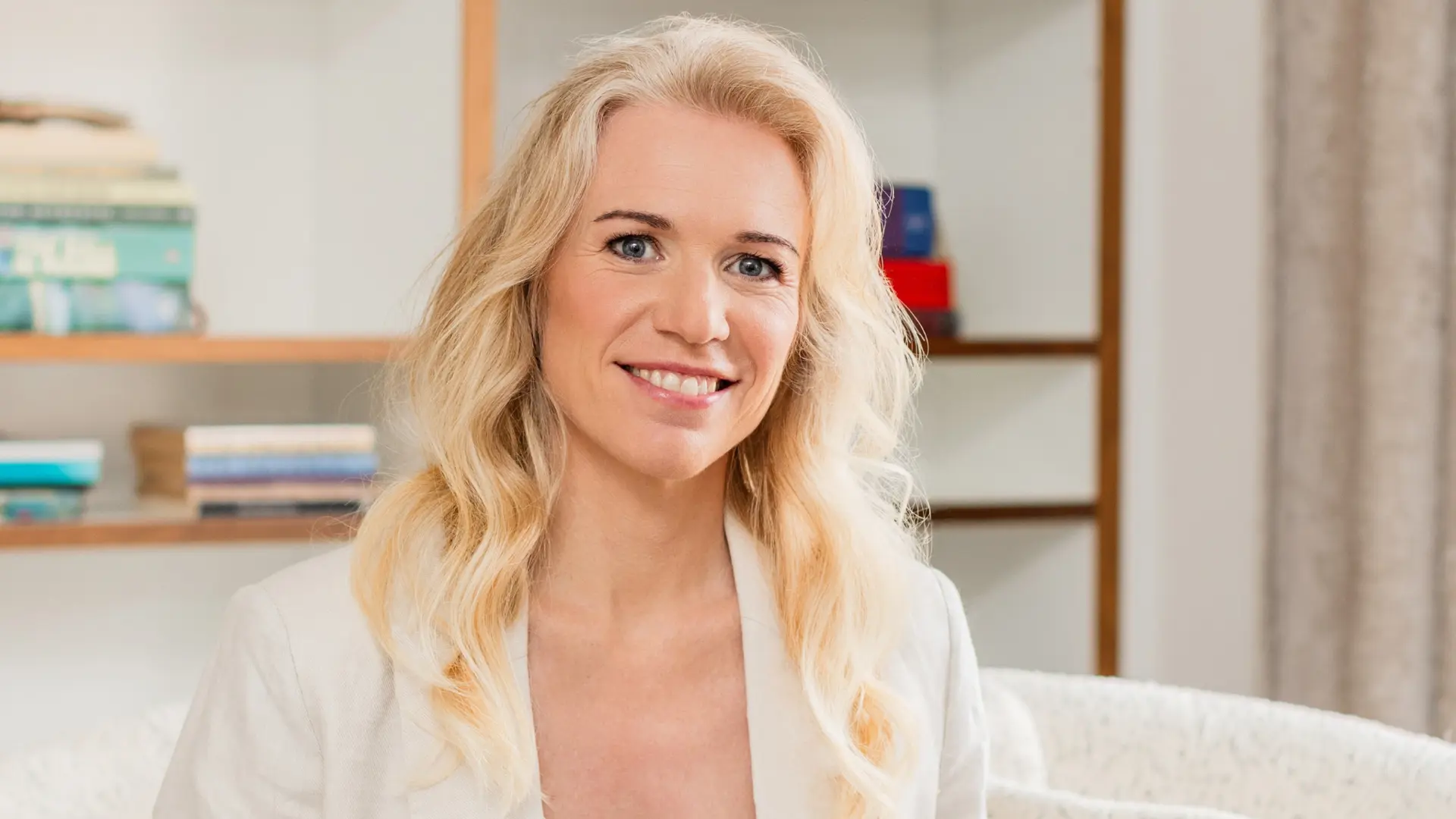 Christina Andersson - <p data-start="282" data-end="454">Leg. psykolog och medicine doktor som visar hur du tränar hjärnan för ökat välbefinnande, mentalt fokus och hållbar prestation.</p>