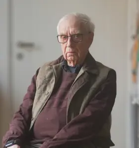 Jan Olsson - Tidigare polis och chef för gärningsmannaprofilgruppen som delar unika insikter från några av Sveriges mest uppmärksammade kriminalfall.